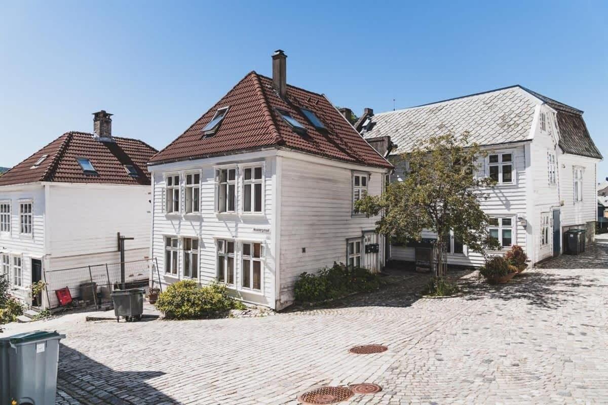 Apartment Dinbnb Bryggen Bergen